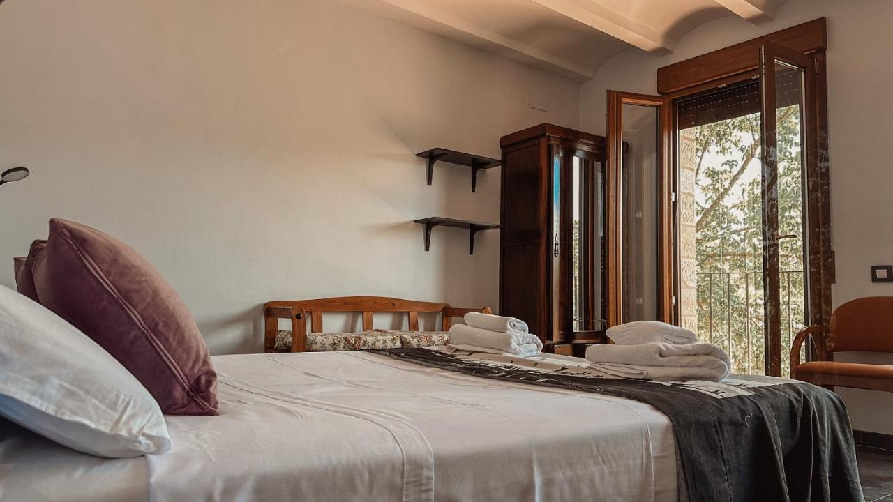 La Casa De La Acacia Leilighet Olba Eksteriør bilde
